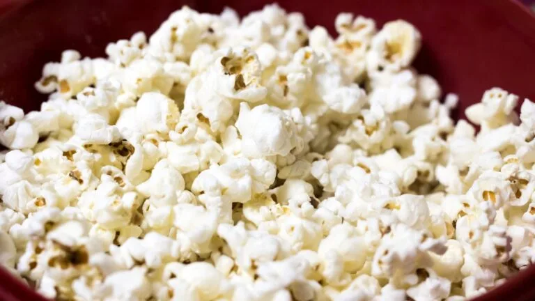 Healthy Crisps UK: 10 Protein-Packed Swaps That Taste Like the Real Thing